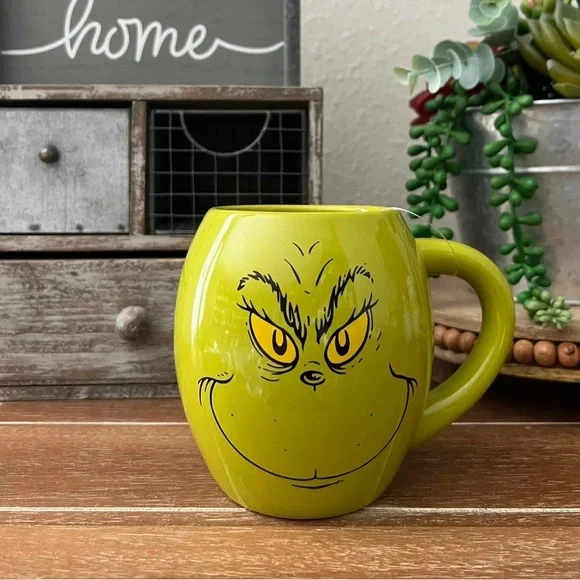 New Dr Suess Grinch Ceramic Naughty & Nice Mug - Picture 1 of 3